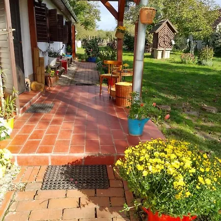Harmat Porta Ferienhaus